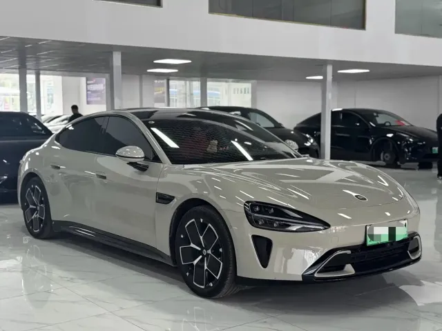 Xiaomi SU7 — Фото автомобиля 3