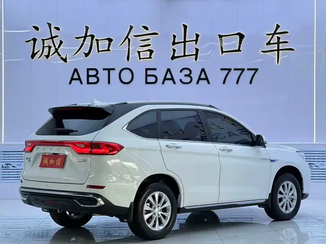Haval M6 — Фото автомобиля 4