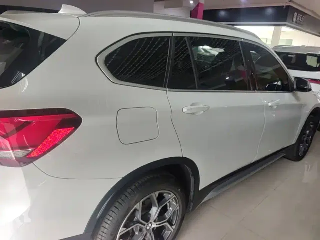 BMW X1 — Фото автомобиля 6