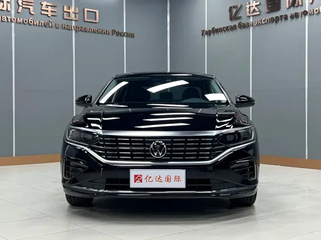 Volkswagen Passat — Фото автомобиля 2