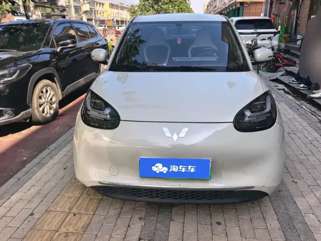Wuling Bingo — Фото автомобиля 2