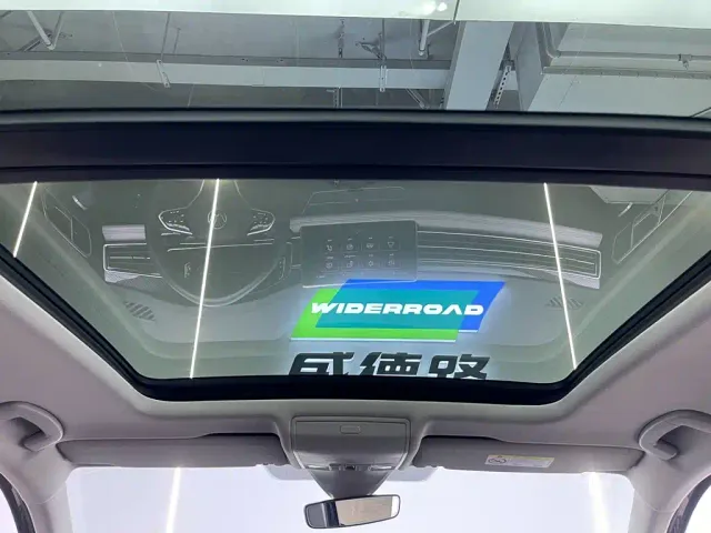 Volkswagen Tiguan L — Фото автомобиля 23