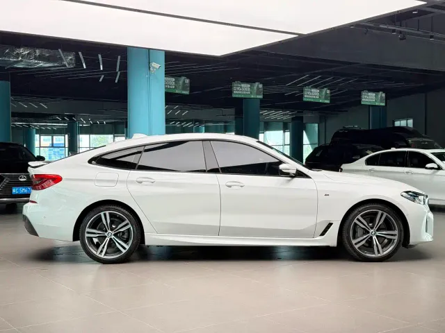 BMW 6 Series Gran Turismo — Фото автомобиля 3