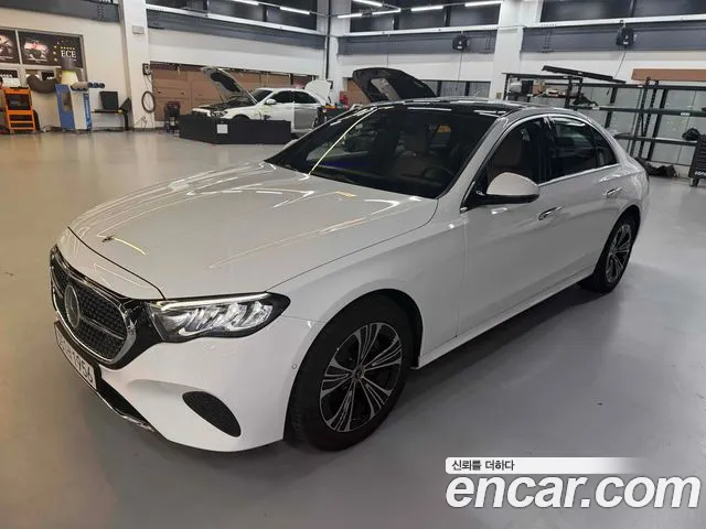Фотография автомобиля — Mercedes-Benz E-Class W214