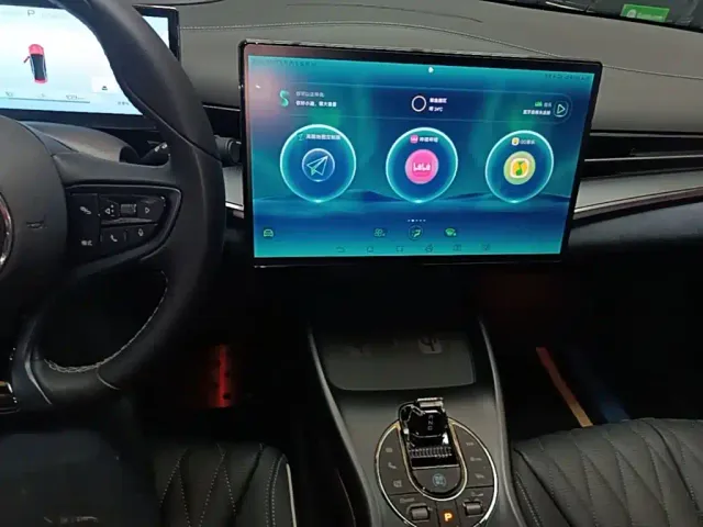 BYD Seal — Фото автомобиля 12