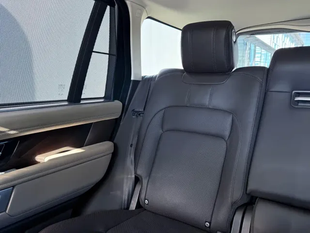 Land Rover Range Rover — Фото автомобиля 15