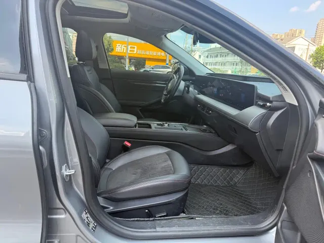Ford Mondeo — Фото автомобиля 5