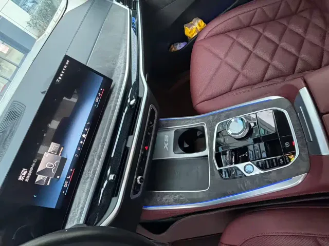 BMW X5 — Фото автомобиля 10