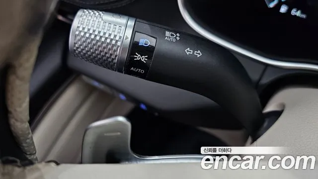 Genesis GV80 — Фото автомобиля 28