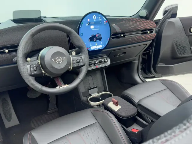 MINI Hatch — Фото автомобиля 16