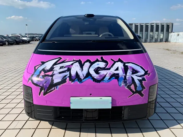 Li Auto MEGA — Фото автомобиля 2
