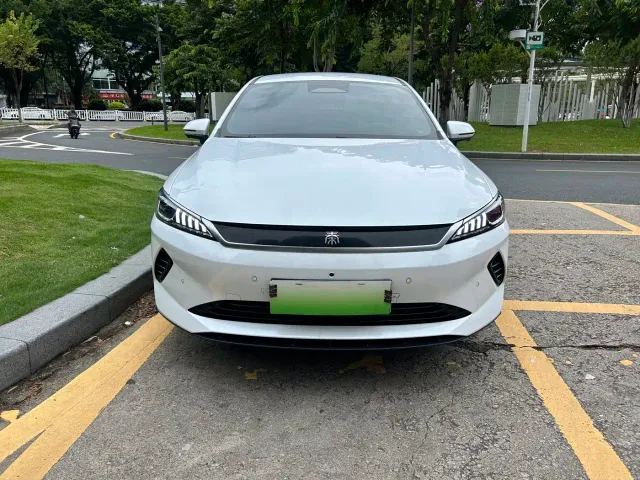 BYD Qin PLUS — Фото автомобиля 2