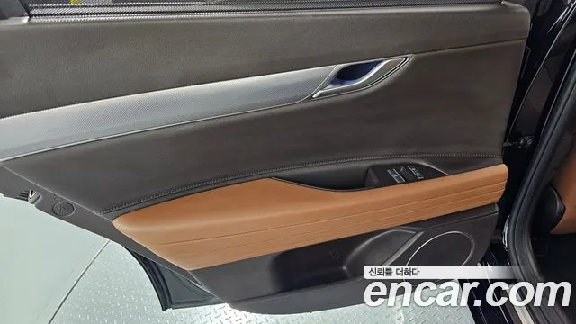 Genesis G80 RG3 — Фото автомобиля 14