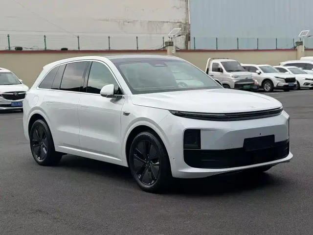 Li Auto L6 — Фото автомобиля 3