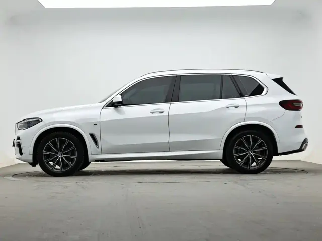 BMW X5 — Фото автомобиля 5
