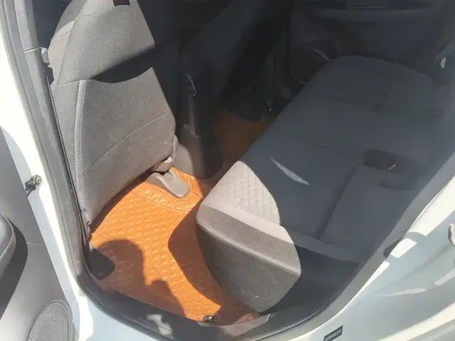 Honda Fit — Фото автомобиля 11