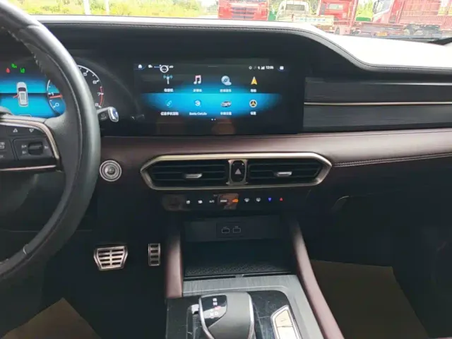 Jetour X90 Plus — Фото автомобиля 12