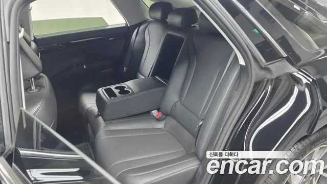 Hyundai Grandeur GN7 — Фото автомобиля 18