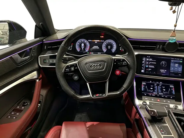 Audi A7L — Фото автомобиля 8