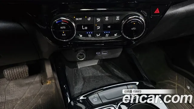 ChevroletGMDaewoo Trax Trax Кроссовер — Фото автомобиля 25