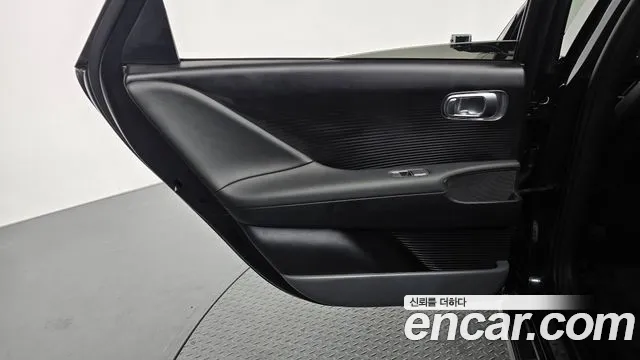 Hyundai Ioniq 6 — Фото автомобиля 14
