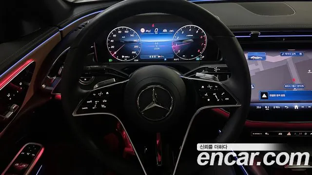 Mercedes-Benz E-Class — Фото автомобиля 15