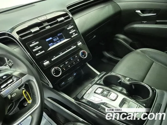 Hyundai Tucson NX4 — Фото автомобиля 9