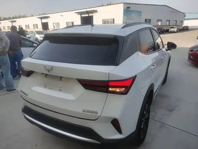 Wuling Xingchi — Фото автомобиля 6