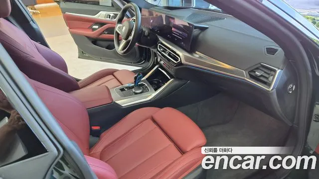 BMW i4 — Фото автомобиля 16