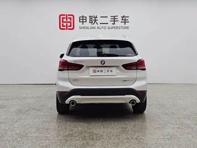 BMW X1 — Фото автомобиля 2