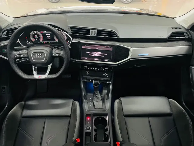 Audi Q3 Sportback — Фото автомобиля 10
