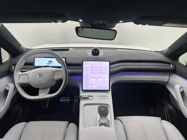Nio EC7 — Фото автомобиля 13