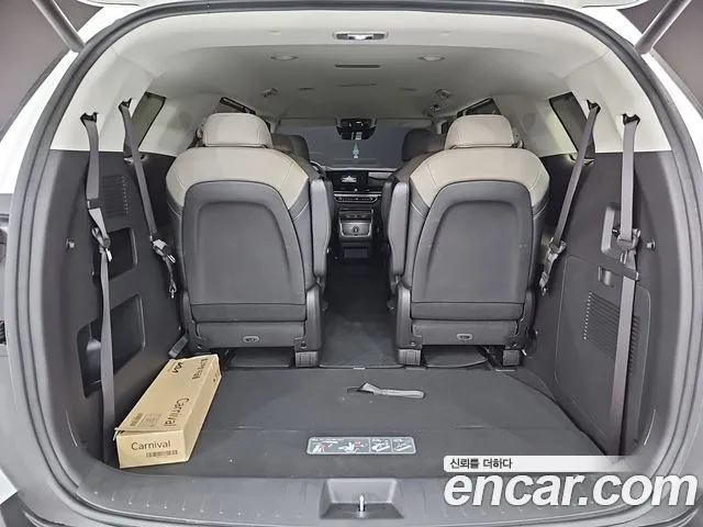 Kia Canival Новый Carnival 4 поколение Бензин 9 мест Noblesse — Фото автомобиля 19