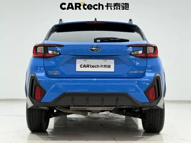 Subaru Crosstrek — Фото автомобиля 6