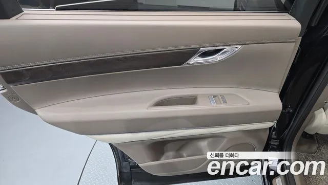 Genesis GV80 — Фото автомобиля 14