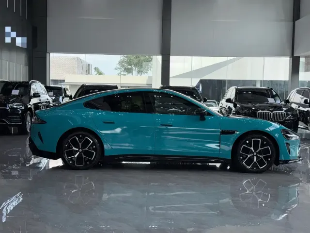 Xiaomi SU7 — Фото автомобиля 3