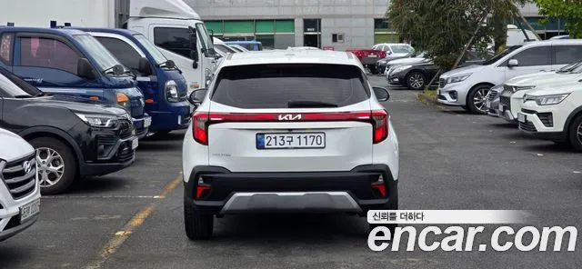 Kia Seltos — Фото автомобиля 4