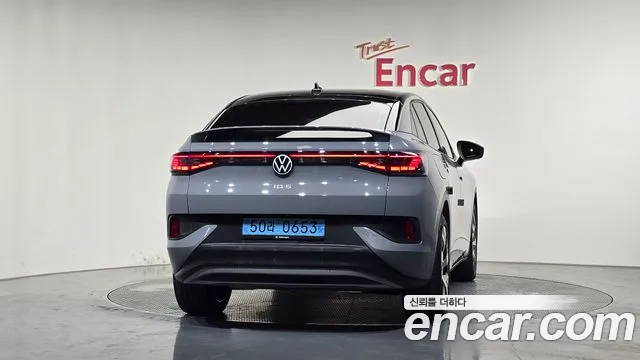 Volkswagen ID.5 Pro — Фото автомобиля 4