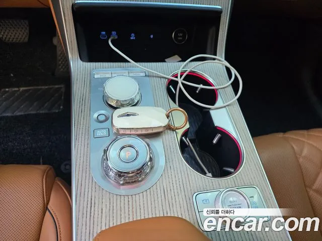 Genesis GV80 — Фото автомобиля 10