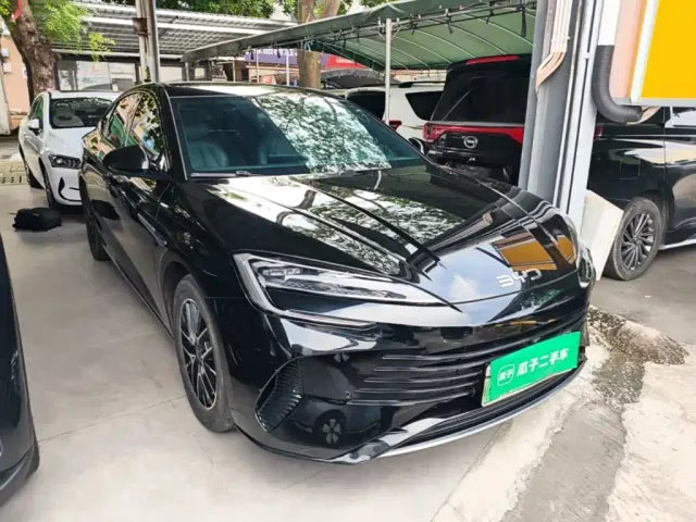 BYD Seal — Фото автомобиля 3