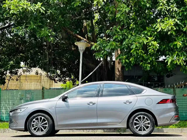 BYD Qin PLUS — Фото автомобиля 3