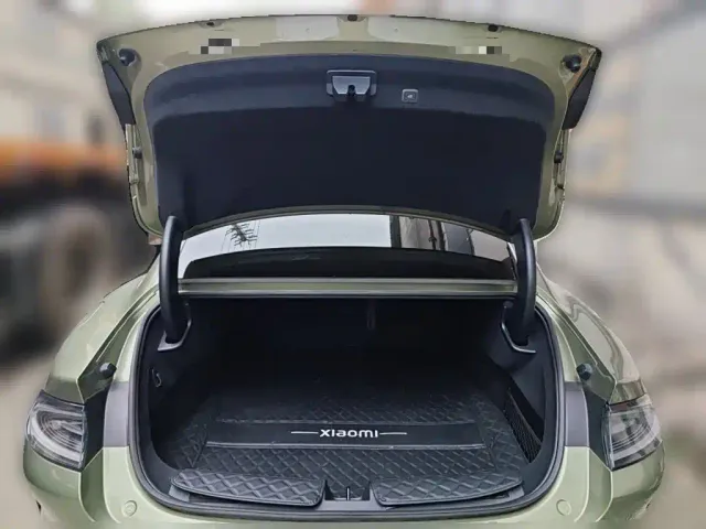 Xiaomi SU7 — Фото автомобиля 15