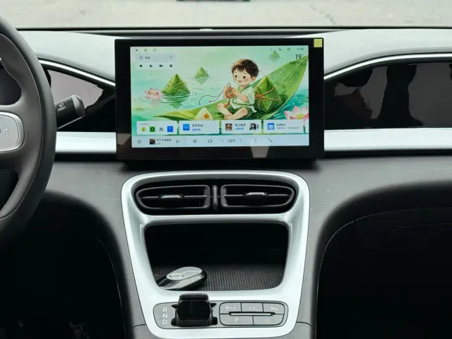 Geely Starry Wish — Фото автомобиля 7