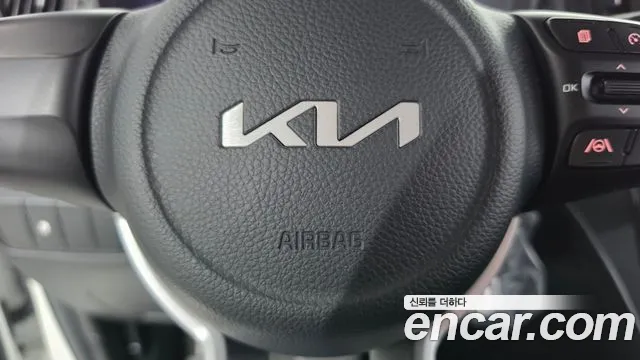 Kia RAY Новый Kia Ray Фургон — Фото автомобиля 29