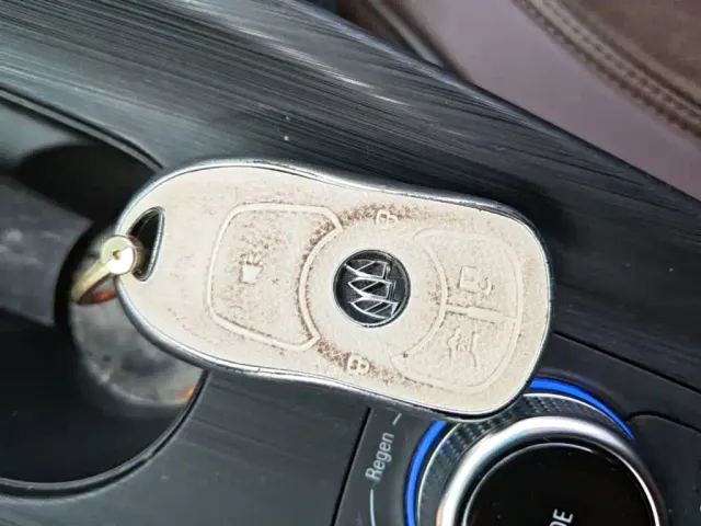 Buick Velite 6 — Фото автомобиля 8