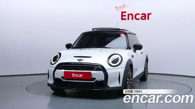 Mini Cooper — Фото автомобиля 3