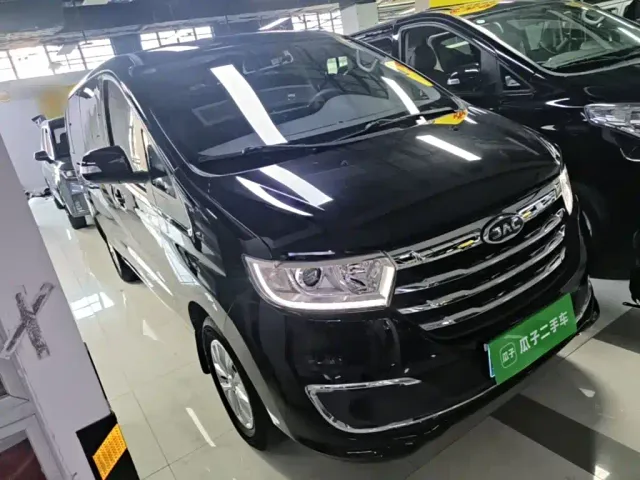 JAC Refine M3 — Фото автомобиля 3