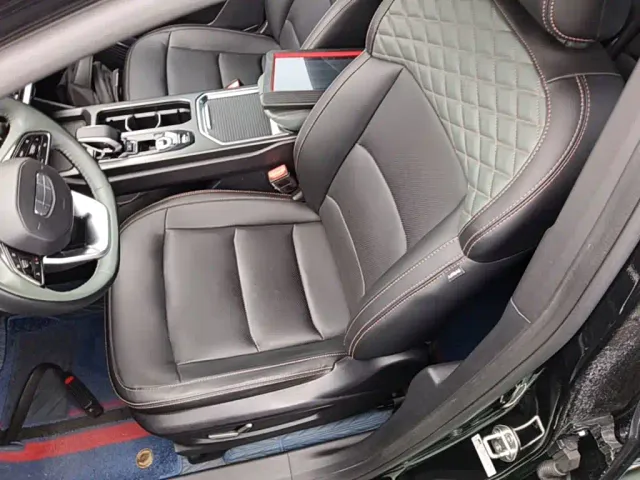 Geely Haoyue L — Фото автомобиля 14