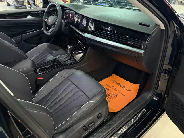 Volkswagen Passat — Фото автомобиля 17