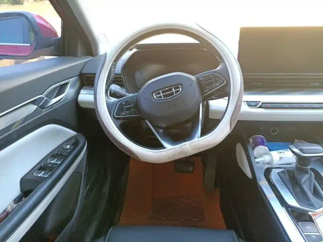 Geely Emgrand L — Фото автомобиля 11